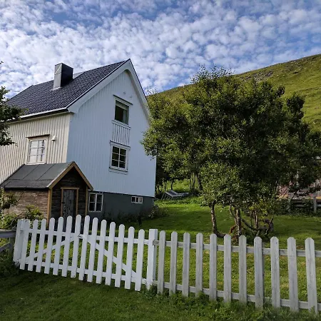 North Cape Family Lodge Skarsvåg Extérieur photo